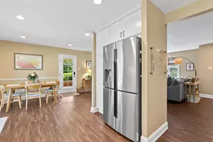 5208 Lindsay St, Fairfax, VA 22032 - Photo 9