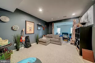 12162 Caldicot Ln, Fairfax, VA 22030 - Photo 7