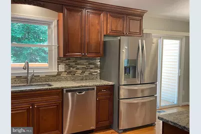 6223 Rathlin Drive, Springfield, VA 22152 - Photo 9
