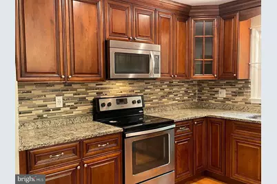 6223 Rathlin Drive, Springfield, VA 22152 - Photo 7