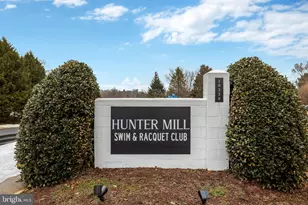1715 Fox Run Ct, Vienna, VA 22182 - Photo 45