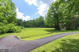 1715 Fox Run Ct, Vienna, VA 22182 - Photo 51