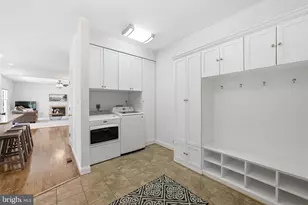 13614 Weinstein Ct, Centreville, VA 20120 - Photo 29