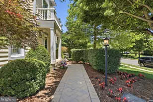 13614 Weinstein Ct, Centreville, VA 20120 - Photo 5