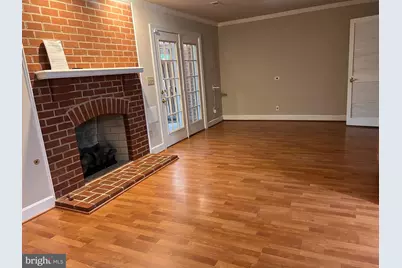 8112 Madrillon Court, Vienna, VA 22182 - Photo 17