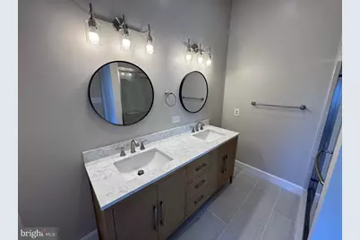 8112 Madrillon Court, Vienna, VA 22182 - Photo 5
