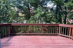8112 Madrillon Ct, Vienna, VA 22182 - Photo 3