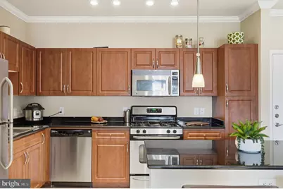 12957 Centre Park Circle #304, Herndon, VA 20171 - Photo 5