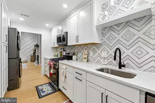 11841 Shire Ct, Reston, VA 20191 - Photo 15