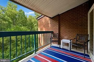 11841 Shire Ct, Reston, VA 20191 - Photo 7