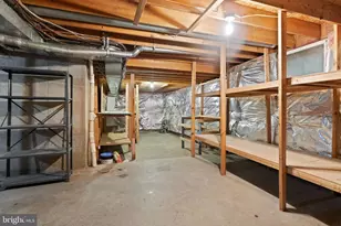 15253 Surrey House Way, Centreville, VA 20120 - Photo 47