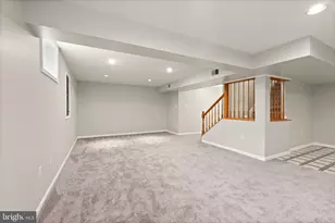 15253 Surrey House Way, Centreville, VA 20120 - Photo 43