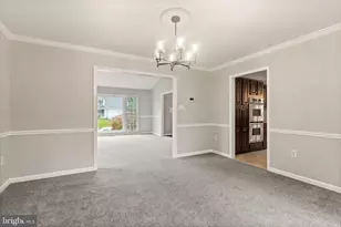 15253 Surrey House Way, Centreville, VA 20120 - Photo 17