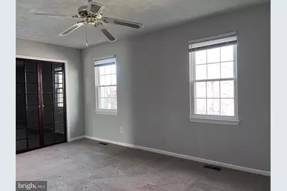 13710 Autumn Vale Court #26E, Chantilly, VA 20151 - Photo 17
