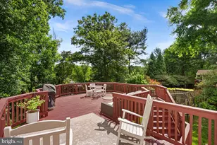 9411 Cello Ct, Vienna, VA 22182 - Photo 57