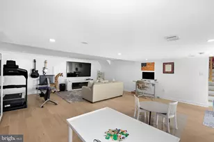 9411 Cello Ct, Vienna, VA 22182 - Photo 53