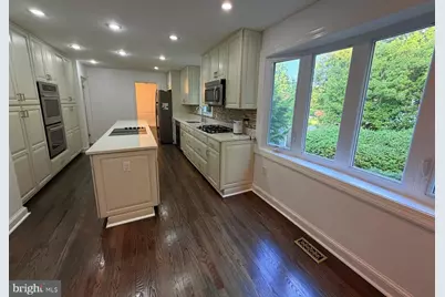 5904 Benfield Drive, Alexandria, VA 22310 - Photo 31