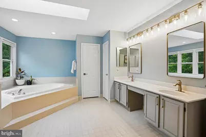 676 Old Hunt Way, Herndon, VA 20170 - Photo 31