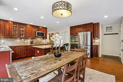 676 Old Hunt Way, Herndon, VA 20170 - Photo 7