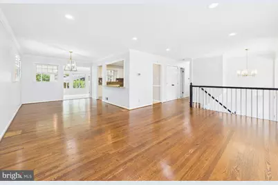 9201 Cherrytree Drive, Alexandria, VA 22309 - Photo 7