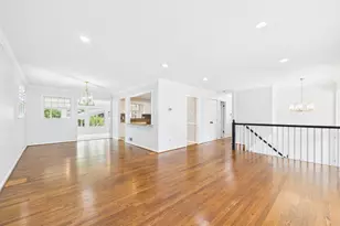9201 Cherrytree Dr, Alexandria, VA 22309 - Photo 7