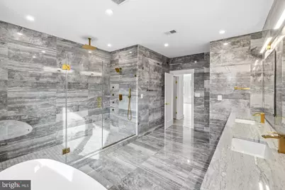 719 Meadow Lane SW, Vienna, VA 22180 - Photo 25