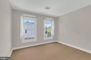 9902 Michael Schar Ct, Vienna, VA 22181 - Photo 25