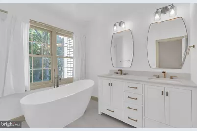 9902 Michael Schar Court, Vienna, VA 22181 - Photo 23