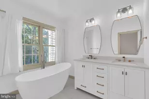 9902 Michael Schar Ct, Vienna, VA 22181 - Photo 23
