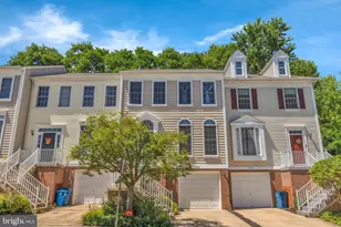 9902 Michael Schar Ct, Vienna, VA 22181 - Photo 3