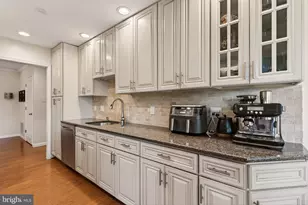 3031 Borge St, Oakton, VA 22124 - Photo 15