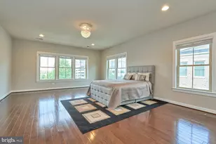 2358 Chadlington Rd, Falls Church, VA 22043 - Photo 7