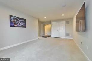 2358 Chadlington Rd, Falls Church, VA 22043 - Photo 19