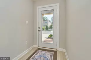 2358 Chadlington Rd, Falls Church, VA 22043 - Photo 17