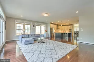 2358 Chadlington Rd, Falls Church, VA 22043 - Photo 3