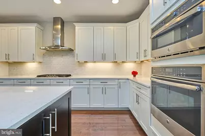 2358 Chadlington Road, Falls Church, VA 22043 - Photo 9
