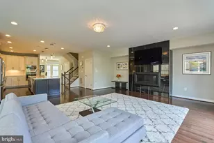 2358 Chadlington Rd, Falls Church, VA 22043 - Photo 25