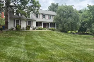 1032 Riva Ridge Dr, Great Falls, VA 22066 - Photo 5