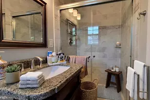 1719 Melbourne Dr, McLean, VA 22101 - Photo 13