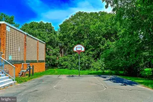 8000 Le Havre Pl, Falls Church, VA 22042 - Photo 23