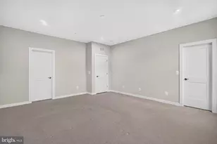4053 Legato Rd, Fairfax, VA 22033 - Photo 35
