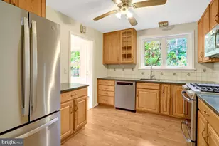 7623 Mendota Pl, Springfield, VA 22150 - Photo 15