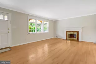 7623 Mendota Pl, Springfield, VA 22150 - Photo 9