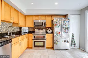 3744 Keefer Ct, Fairfax, VA 22033 - Photo 13