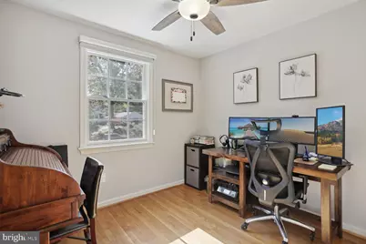 2300 Cheshire Lane, Alexandria, VA 22307 - Photo 21