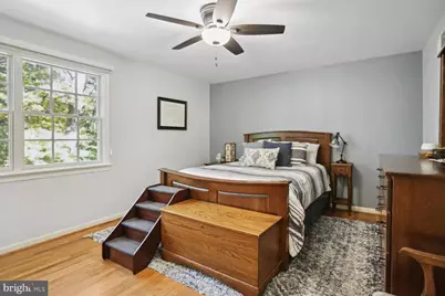 2300 Cheshire Lane, Alexandria, VA 22307 - Photo 15