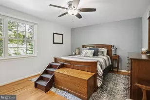 2300 Cheshire Ln, Alexandria, VA 22307 - Photo 15