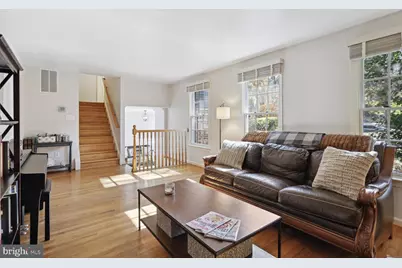 2300 Cheshire Lane, Alexandria, VA 22307 - Photo 11