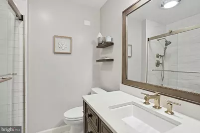 2300 Cheshire Lane, Alexandria, VA 22307 - Photo 17