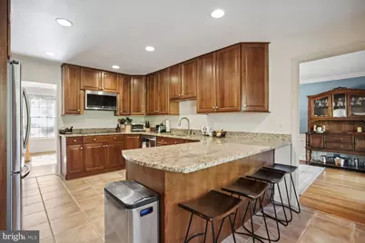 2300 Cheshire Lane, Alexandria, VA 22307 - Photo 7